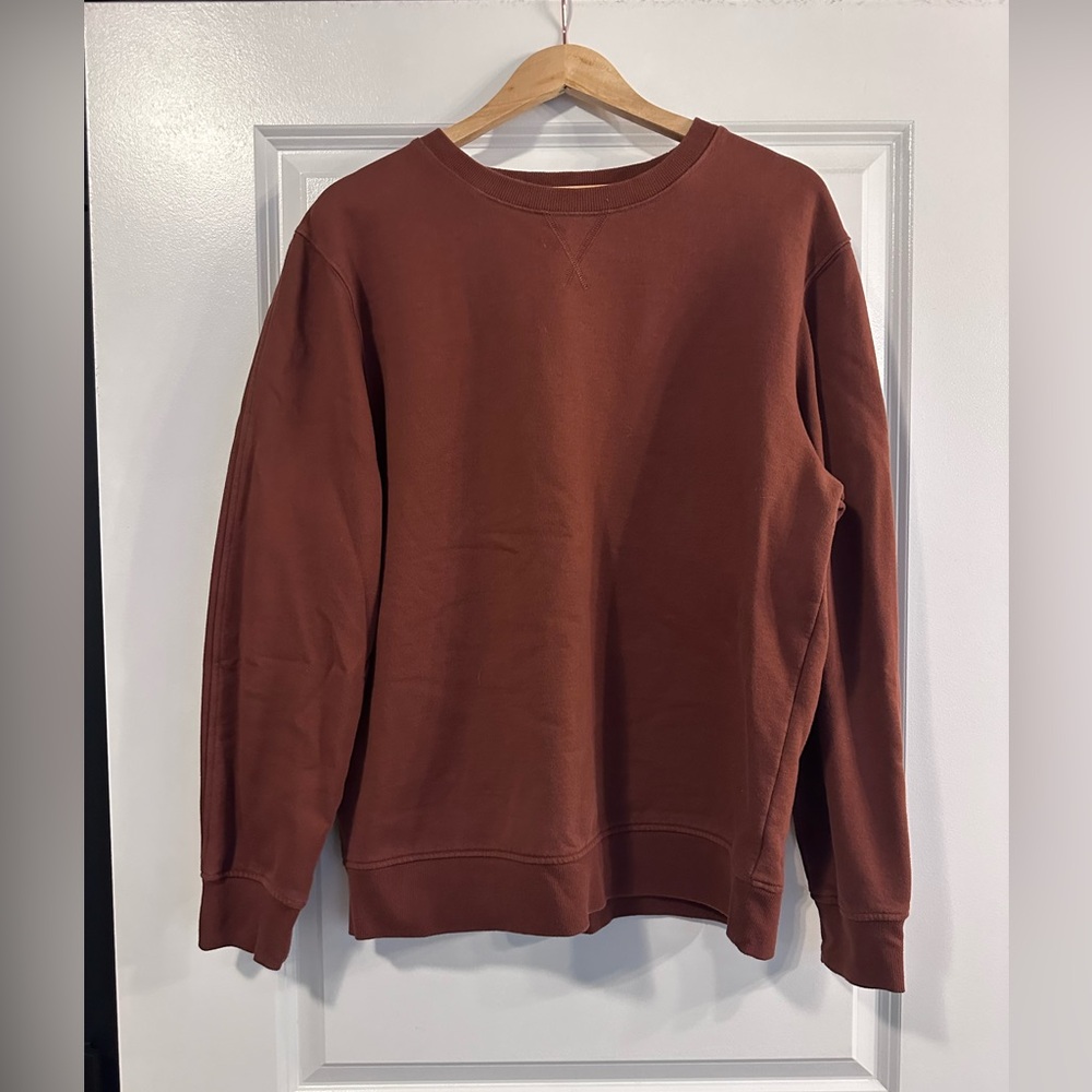 Richer Poorer women’s Rust Crewneck Sweater
